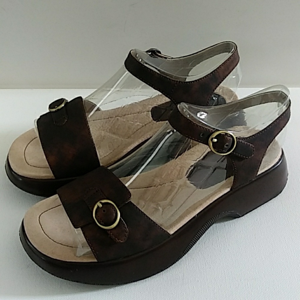 NEW DANSKO BROWN LEATHER SANDALS SIZE 38 US 7.5-8 - Picture 2 of 8